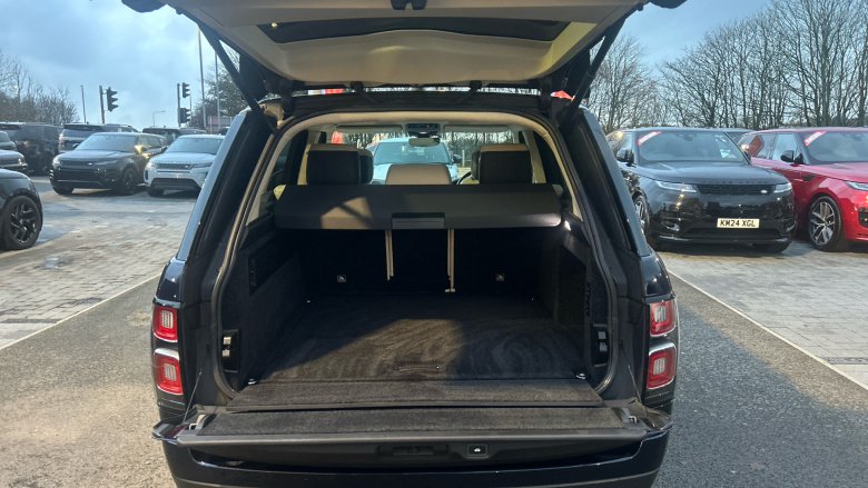 Land Rover Range Rover 3.0 D300 Westminster Black 4dr Auto Diesel Estate